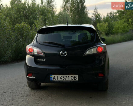 Чорний Мазда 3, об'ємом двигуна 1.6 л та пробігом 203 тис. км за 7600 $, фото 23 на Automoto.ua