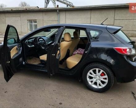 Черный Мазда 3, объемом двигателя 2 л и пробегом 240 тыс. км за 8450 $, фото 12 на Automoto.ua