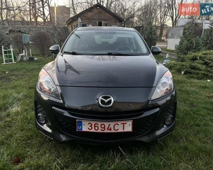 Черный Мазда 3, объемом двигателя 1.6 л и пробегом 211 тыс. км за 3900 $, фото 1 на Automoto.ua