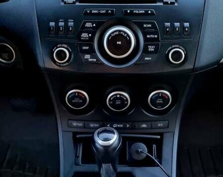 Черный Мазда 3, объемом двигателя 2 л и пробегом 240 тыс. км за 8450 $, фото 11 на Automoto.ua