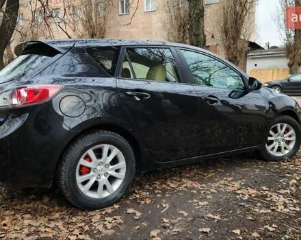 Черный Мазда 3, объемом двигателя 2 л и пробегом 240 тыс. км за 8450 $, фото 3 на Automoto.ua