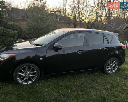 Черный Мазда 3, объемом двигателя 1.6 л и пробегом 211 тыс. км за 3900 $, фото 7 на Automoto.ua