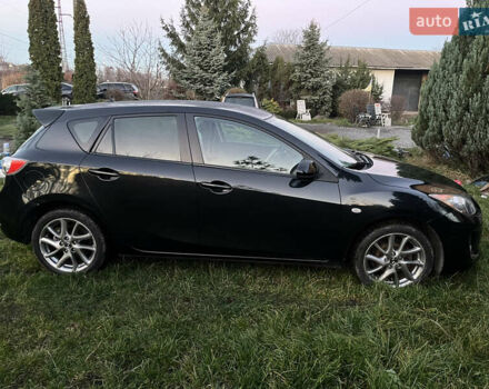 Черный Мазда 3, объемом двигателя 1.6 л и пробегом 211 тыс. км за 3900 $, фото 3 на Automoto.ua