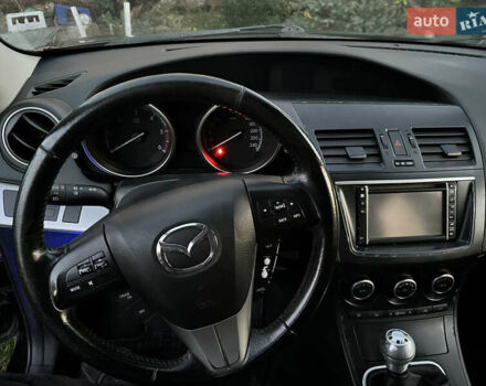 Черный Мазда 3, объемом двигателя 1.6 л и пробегом 211 тыс. км за 3900 $, фото 16 на Automoto.ua