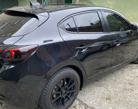 Чорний Мазда 3, об'ємом двигуна 2 л та пробігом 226 тис. км за 8999 $, фото 6 на Automoto.ua