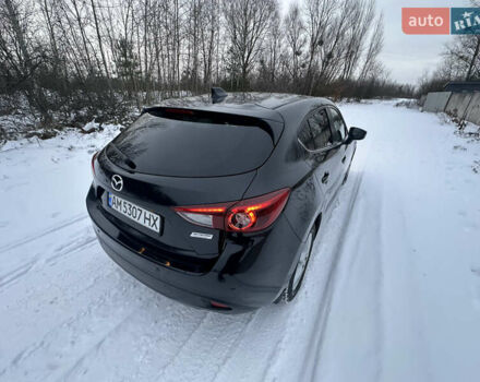 Чорний Мазда 3, об'ємом двигуна 2.19 л та пробігом 289 тис. км за 9300 $, фото 15 на Automoto.ua