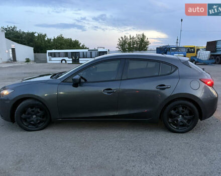 Черный Мазда 3, объемом двигателя 2 л и пробегом 178 тыс. км за 9500 $, фото 5 на Automoto.ua