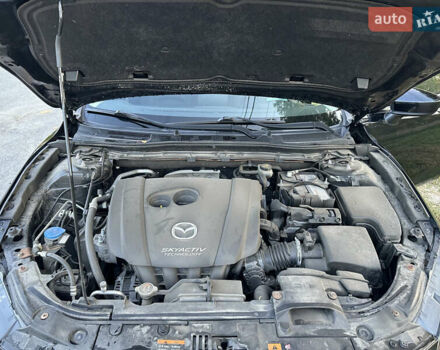 Черный Мазда 3, объемом двигателя 2 л и пробегом 143 тыс. км за 13850 $, фото 28 на Automoto.ua