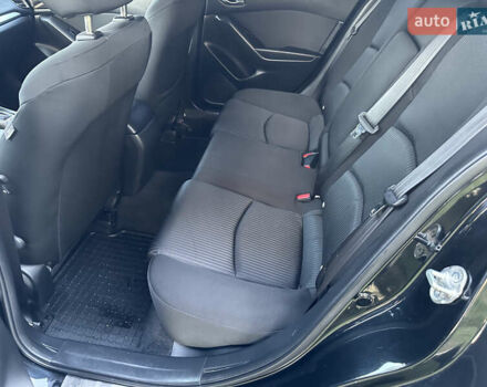 Черный Мазда 3, объемом двигателя 2 л и пробегом 143 тыс. км за 13850 $, фото 44 на Automoto.ua