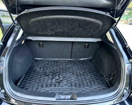 Чорний Мазда 3, об'ємом двигуна 2 л та пробігом 150 тис. км за 13000 $, фото 19 на Automoto.ua