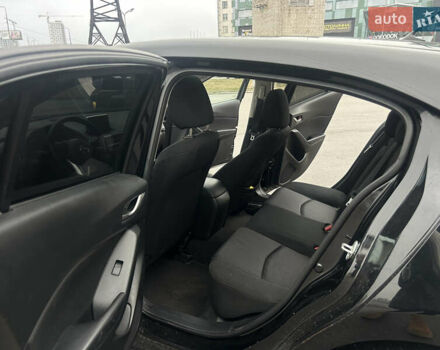 Чорний Мазда 3, об'ємом двигуна 2 л та пробігом 196 тис. км за 12300 $, фото 7 на Automoto.ua