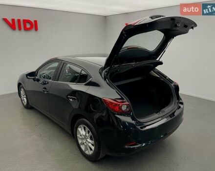 Черный Мазда 3, объемом двигателя 1.5 л и пробегом 209 тыс. км за 13057 $, фото 7 на Automoto.ua