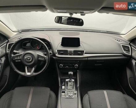 Черный Мазда 3, объемом двигателя 1.5 л и пробегом 209 тыс. км за 13057 $, фото 9 на Automoto.ua