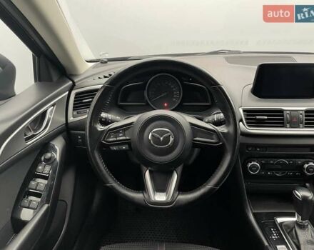Черный Мазда 3, объемом двигателя 1.5 л и пробегом 209 тыс. км за 13057 $, фото 11 на Automoto.ua
