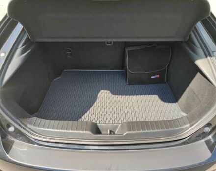 Черный Мазда 3, объемом двигателя 2.5 л и пробегом 61 тыс. км за 13000 $, фото 11 на Automoto.ua