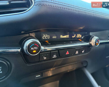 Чорний Мазда 3, об'ємом двигуна 0 л та пробігом 150 тис. км за 14900 $, фото 18 на Automoto.ua