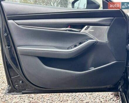 Черный Мазда 3, объемом двигателя 2.5 л и пробегом 25 тыс. км за 18500 $, фото 8 на Automoto.ua