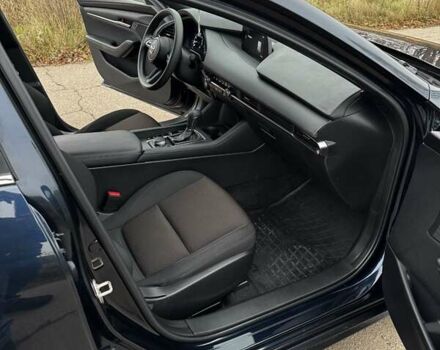 Чорний Мазда 3, об'ємом двигуна 2.5 л та пробігом 21 тис. км за 18200 $, фото 17 на Automoto.ua