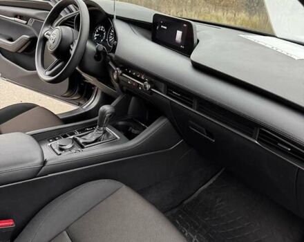 Чорний Мазда 3, об'ємом двигуна 2.5 л та пробігом 21 тис. км за 18200 $, фото 25 на Automoto.ua