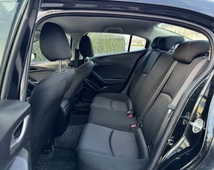 Черный Мазда 3, объемом двигателя 2 л и пробегом 120 тыс. км за 10900 $, фото 11 на Automoto.ua