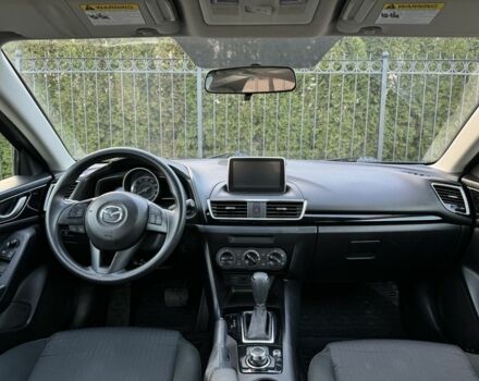 Черный Мазда 3, объемом двигателя 2 л и пробегом 120 тыс. км за 10900 $, фото 9 на Automoto.ua