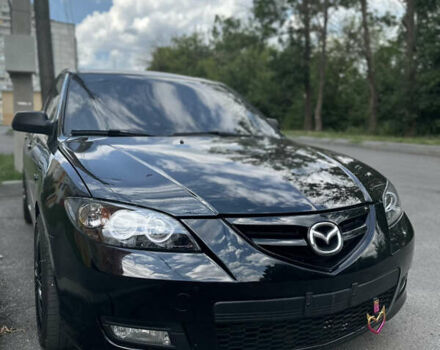 Черный Мазда 3, объемом двигателя 2 л и пробегом 188 тыс. км за 5700 $, фото 5 на Automoto.ua