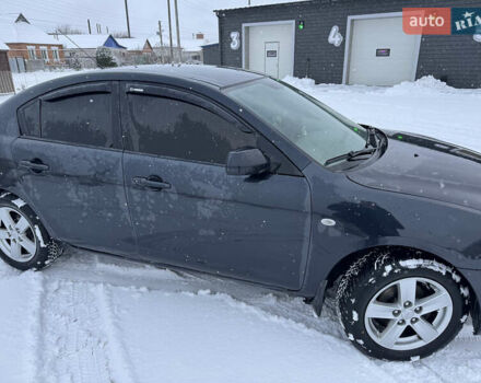 Черный Мазда 3, объемом двигателя 1.6 л и пробегом 348 тыс. км за 4500 $, фото 5 на Automoto.ua