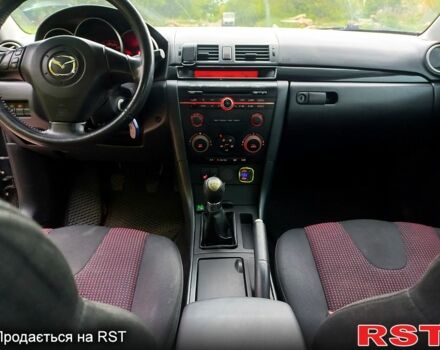 Черный Мазда 3, объемом двигателя 2 л и пробегом 250 тыс. км за 5200 $, фото 8 на Automoto.ua