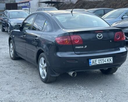 Черный Мазда 3, объемом двигателя 1.6 л и пробегом 250 тыс. км за 3999 $, фото 3 на Automoto.ua