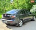 Черный Мазда 3, объемом двигателя 1.6 л и пробегом 255 тыс. км за 4200 $, фото 1 на Automoto.ua
