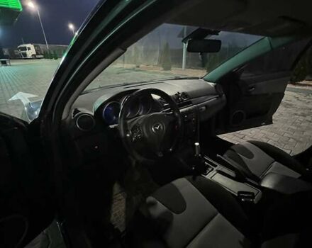 Черный Мазда 3, объемом двигателя 2 л и пробегом 346 тыс. км за 4700 $, фото 2 на Automoto.ua