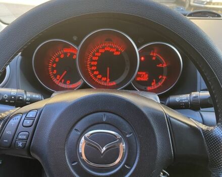 Черный Мазда 3, объемом двигателя 2 л и пробегом 184 тыс. км за 3699 $, фото 13 на Automoto.ua