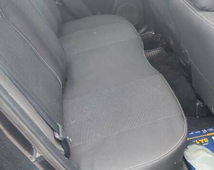 Чорний Мазда 3, об'ємом двигуна 2 л та пробігом 175 тис. км за 5300 $, фото 12 на Automoto.ua