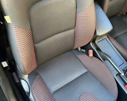 Черный Мазда 3, объемом двигателя 2 л и пробегом 184 тыс. км за 3699 $, фото 16 на Automoto.ua