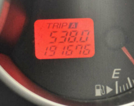 Черный Мазда 3, объемом двигателя 1.6 л и пробегом 192 тыс. км за 5500 $, фото 3 на Automoto.ua