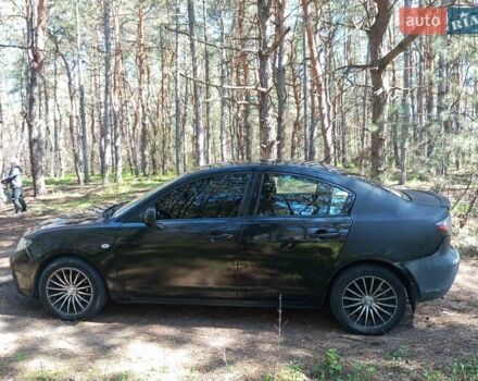 Чорний Мазда 3, об'ємом двигуна 1.6 л та пробігом 255 тис. км за 4000 $, фото 2 на Automoto.ua