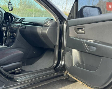 Черный Мазда 3, объемом двигателя 1.6 л и пробегом 247 тыс. км за 5550 $, фото 32 на Automoto.ua