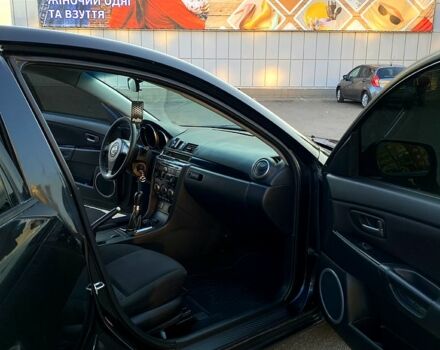 Черный Мазда 3, объемом двигателя 1.6 л и пробегом 300 тыс. км за 4800 $, фото 6 на Automoto.ua