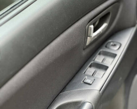 Черный Мазда 3, объемом двигателя 1.6 л и пробегом 192 тыс. км за 5500 $, фото 15 на Automoto.ua