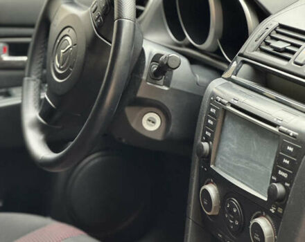 Черный Мазда 3, объемом двигателя 1.6 л и пробегом 192 тыс. км за 5500 $, фото 6 на Automoto.ua