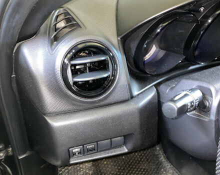 Черный Мазда 3, объемом двигателя 1.6 л и пробегом 176 тыс. км за 5800 $, фото 2 на Automoto.ua