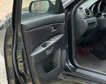 Черный Мазда 3, объемом двигателя 1.6 л и пробегом 192 тыс. км за 5500 $, фото 18 на Automoto.ua