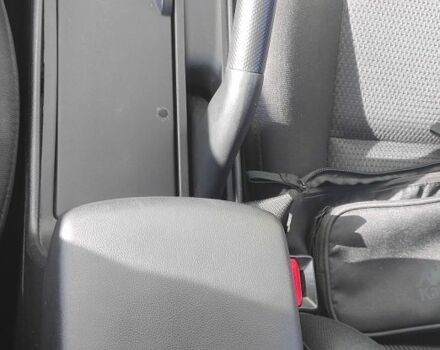 Чорний Мазда 3, об'ємом двигуна 1.6 л та пробігом 173 тис. км за 5300 $, фото 15 на Automoto.ua