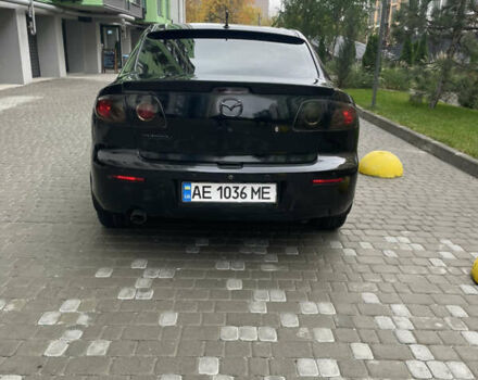 Черный Мазда 3, объемом двигателя 1.6 л и пробегом 206 тыс. км за 6000 $, фото 8 на Automoto.ua