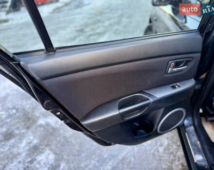 Черный Мазда 3, объемом двигателя 1.6 л и пробегом 210 тыс. км за 3950 $, фото 8 на Automoto.ua