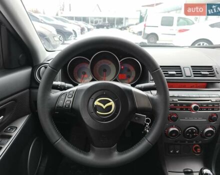 Чорний Мазда 3, об'ємом двигуна 2 л та пробігом 136 тис. км за 6300 $, фото 16 на Automoto.ua
