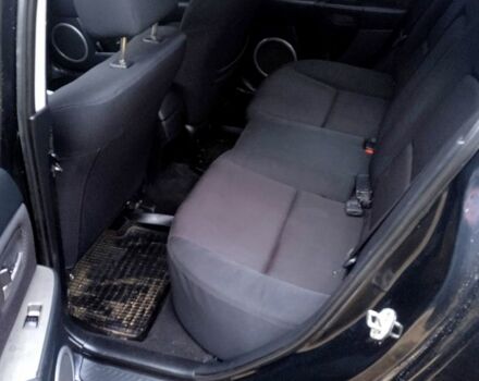 Черный Мазда 3, объемом двигателя 2 л и пробегом 240 тыс. км за 5600 $, фото 8 на Automoto.ua