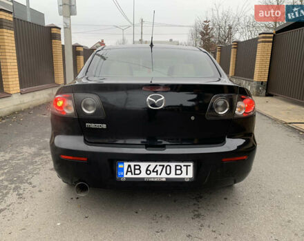 Черный Мазда 3, объемом двигателя 1.6 л и пробегом 200 тыс. км за 4999 $, фото 5 на Automoto.ua