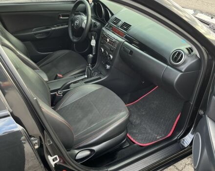 Черный Мазда 3, объемом двигателя 2 л и пробегом 166 тыс. км за 6000 $, фото 6 на Automoto.ua