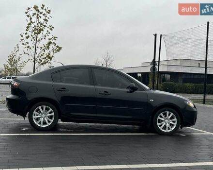 Черный Мазда 3, объемом двигателя 1.6 л и пробегом 180 тыс. км за 5700 $, фото 9 на Automoto.ua